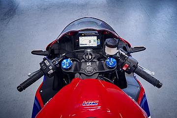CBR600RR image 3