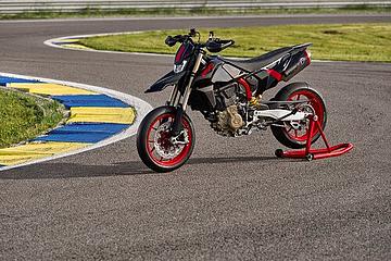 Hypermotard 698 Mono image 1