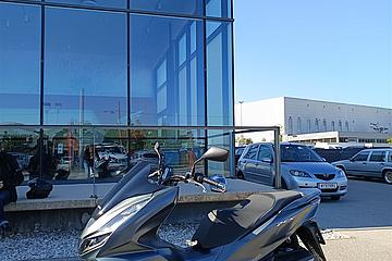 PCX125 image 0