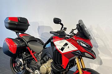 Multistrada V4 Pikes Peak image 0