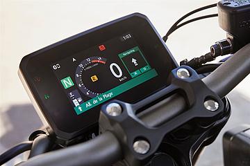 CB650R image 3