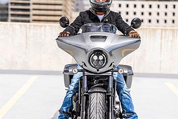 CMX1100T Rebel image 2