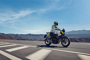 CB500 Hornet image 3
