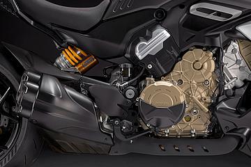Diavel V4 RS image 3