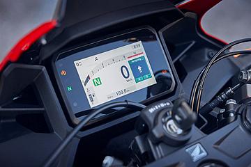 CBR500R image 4
