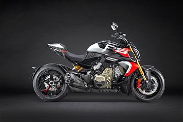Diavel V4 RS image 0