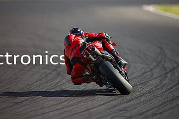 Panigale V4 R image 3
