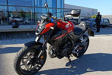 CB500 Hornet image 1